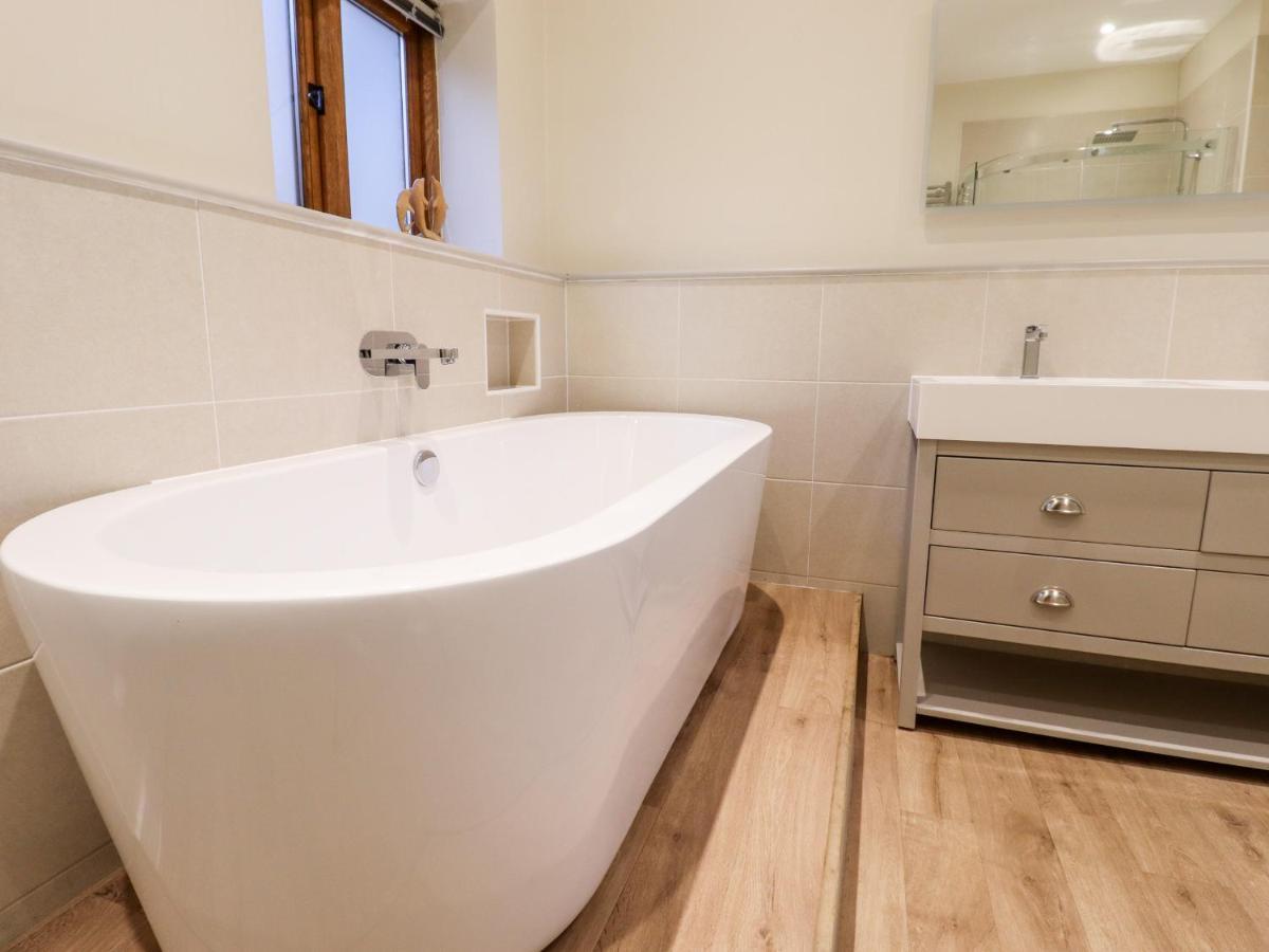 Villa Little Batts Edenbridge Exterior foto